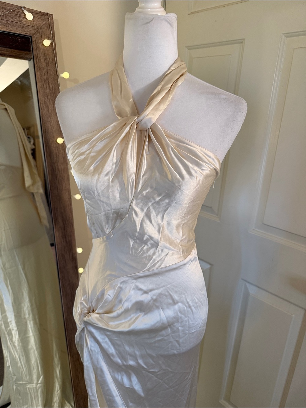 Ronny Kobo Samra Satin Twist-Halter Column Gown - Picture 9 of 15